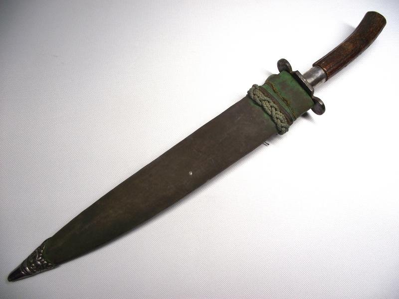 Large Edwardian Bowie Knife. — image 3