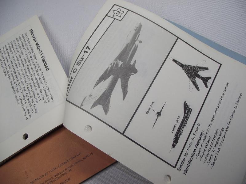 5 X 1980'S British Restricted Soviet Recognition Guides. — image 8