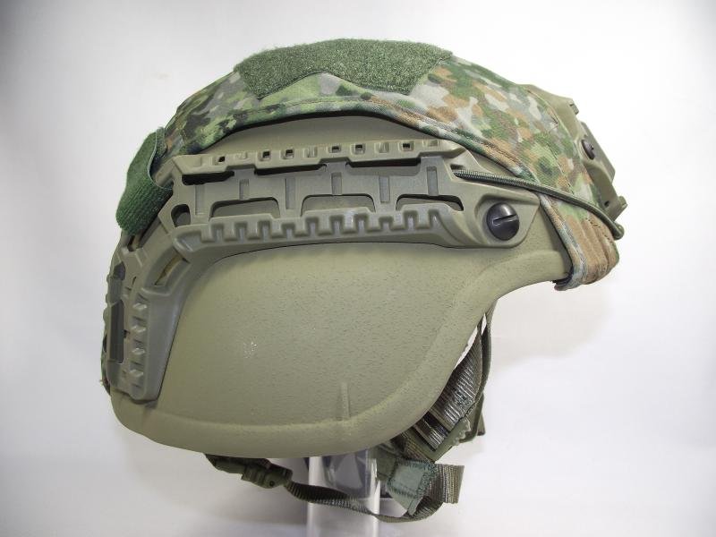 Dutch Viper Combat Helmet and Accessories Including Carry Bag. — image 5