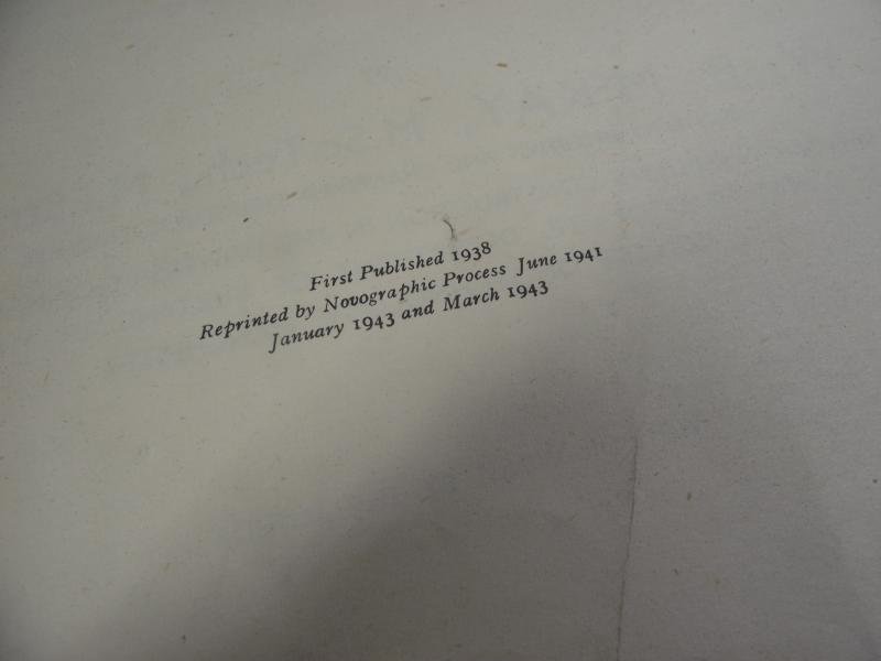 3 X Wartime Publications, Building Construction, 1943/45/46. — image 8