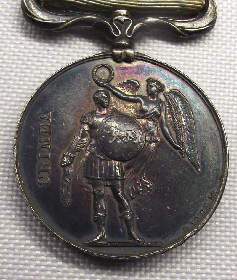Victorian Crimea Medal with Sebastopol Bar. Unnamed as Issued. — image 6