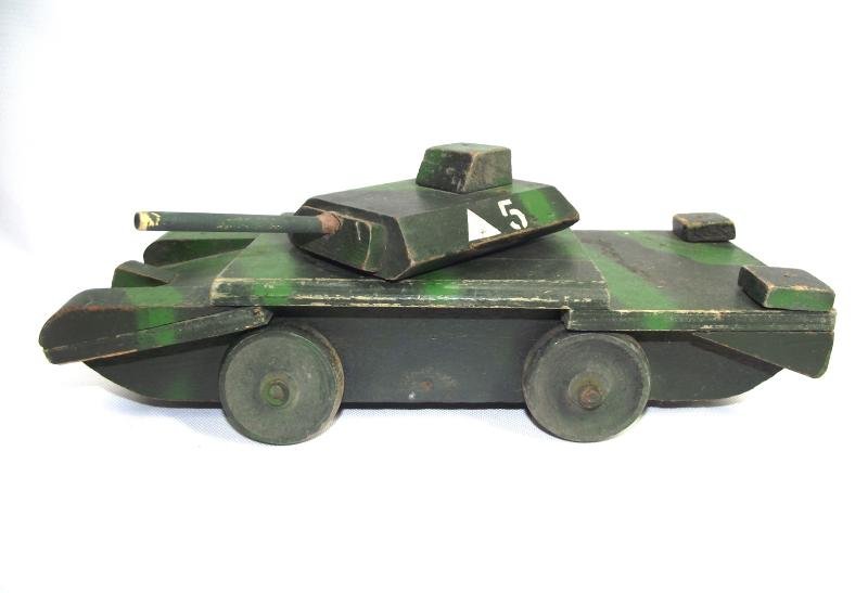WW2 British Wooden Toy Tank. — image 3