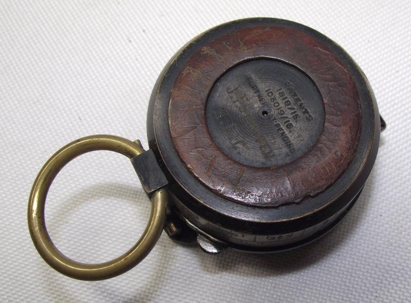 Named 1916 Dated Compass and Pouch. Machine Gun Corps. — image 9