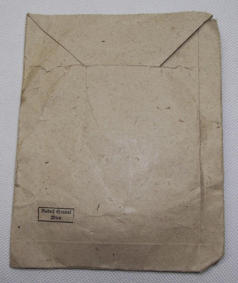 Bronze Mothers Cross with Paper Packet of Issue. — image 7