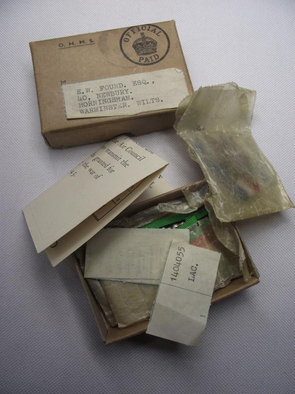 Boxed WW2 RAF Medal Group. — image 3