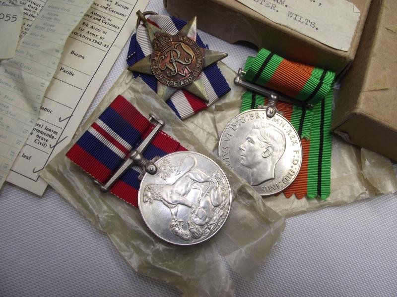 Boxed WW2 RAF Medal Group. — image 5