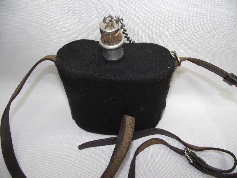 British WW1 Private Purchase Aluminium Water Bottle. — image 4