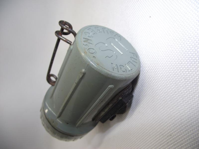 US Navy Airforce Fultons Pilots Survival Light, Beacon. — image 4