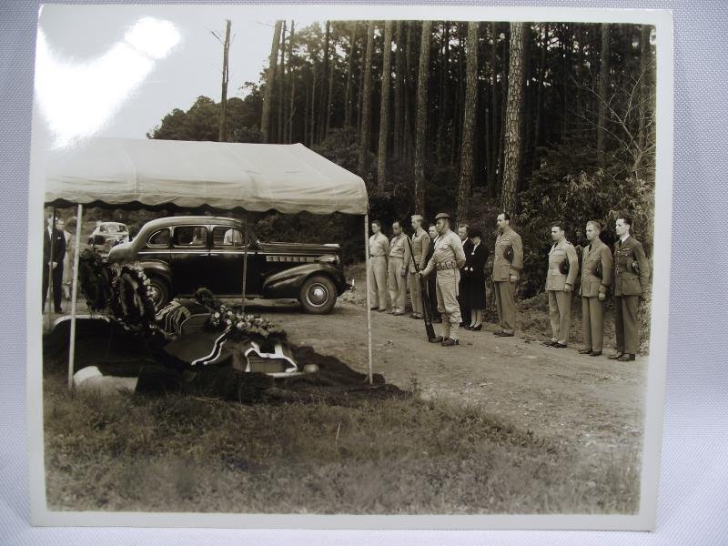 Identified WW2 Norwegian RAF Funeral in American Photos. — image 3