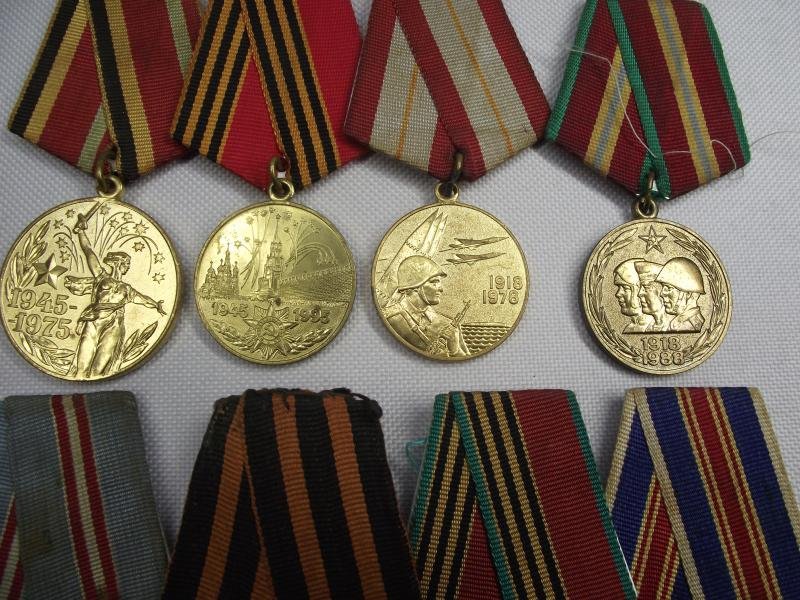 8 X Russian Medals. — image 3