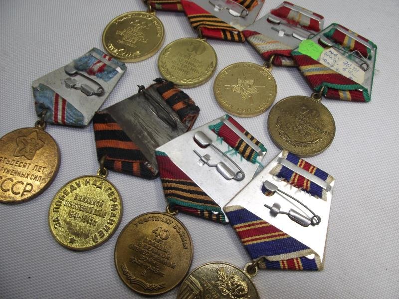 8 X Russian Medals. — image 6