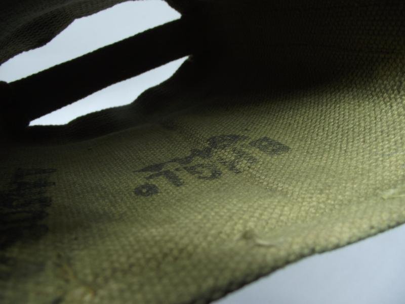 British 1944 Dated Army Water Bottle/ Canteen. — image 8