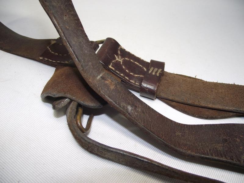 WW2 Imperial Japanese Army NCO Sword Belt and Hanger. — image 8