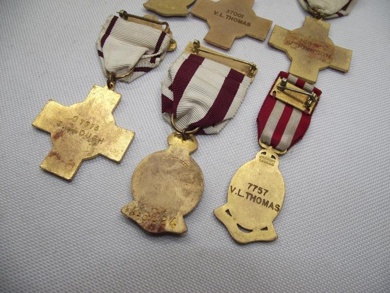6 X British Red Cross Medals. — image 5