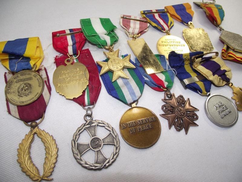 14 X Various ''World'' Medals. — image 5