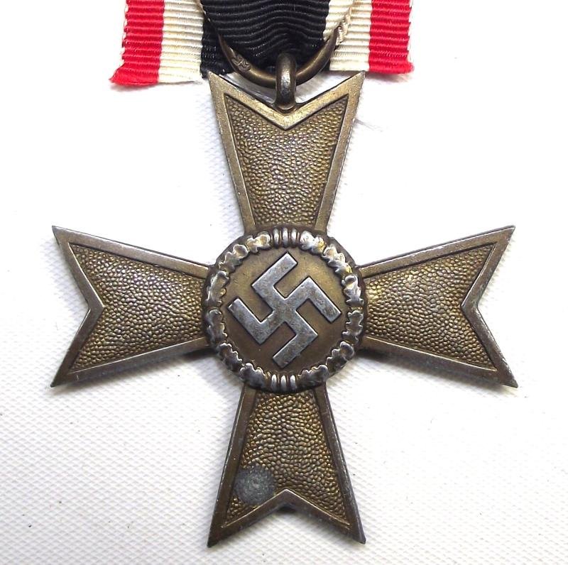 War Merit Cross without Swords. MM65 Klein & Quenzer — image 2