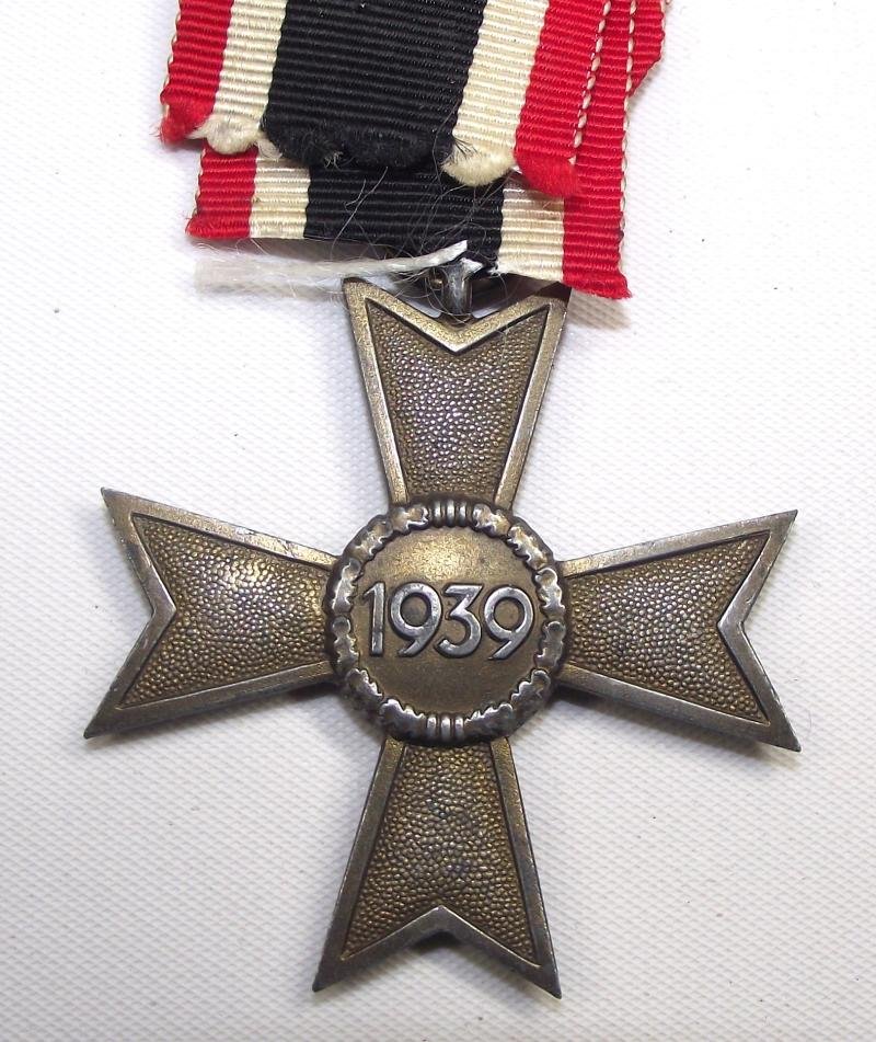 War Merit Cross without Swords. MM65 Klein & Quenzer — image 4