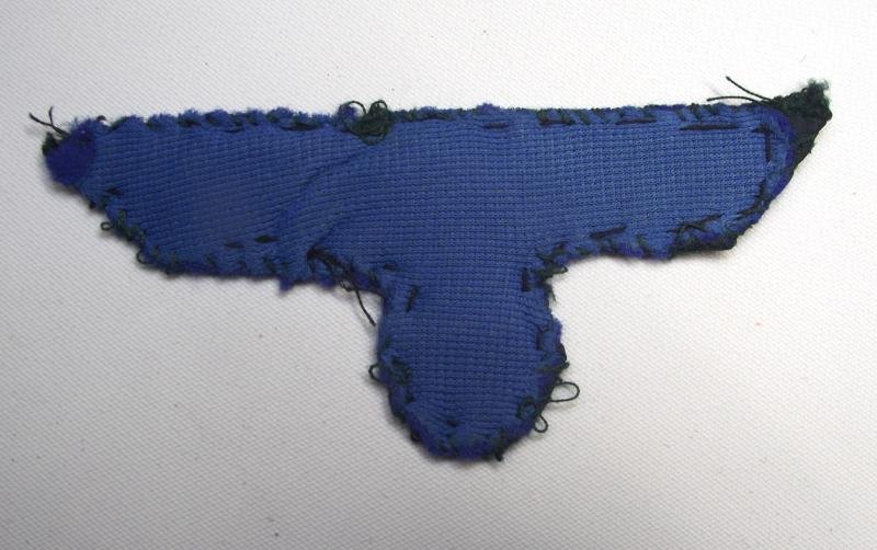 WW2 German Heer Cloth Tunic Breast Badge. — image 4