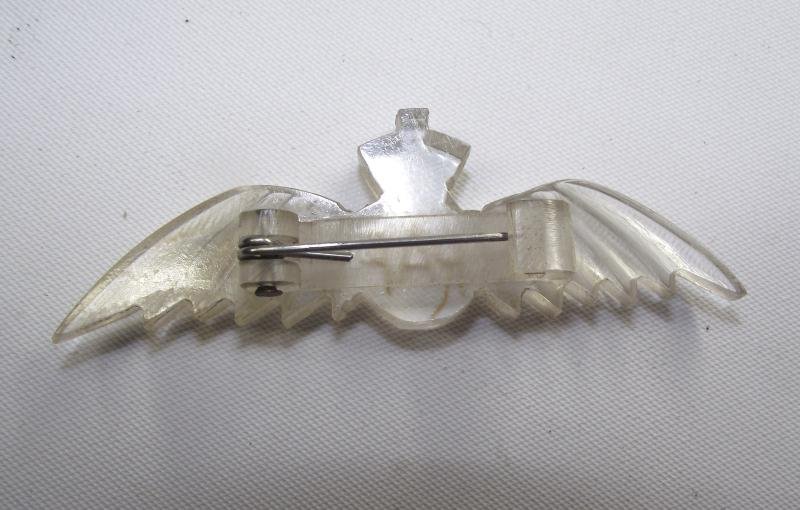 Large Aircraft Pexiglass RAF Pilots Wings Sweethearts Badge. — image 5