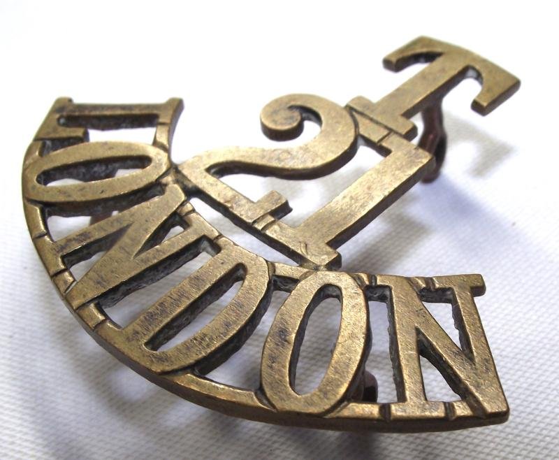T/21/London (First Surrey Rifles) Brass Shoulder Title. — image 2