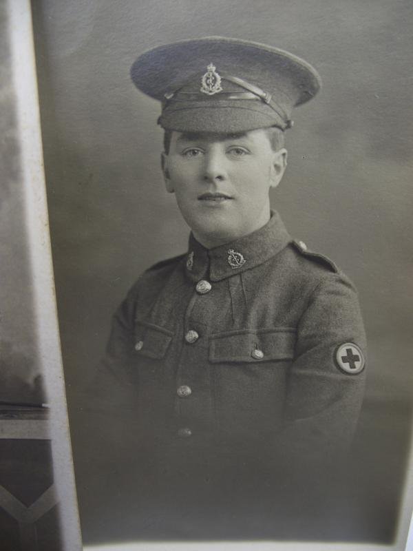 British WW1 Brothers Photo Group. Twins?? — image 3