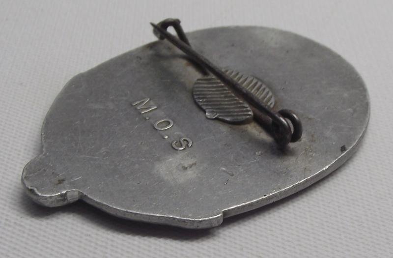 1935 Tag Der Arbeit Badge. Maker M.O.S. — image 4