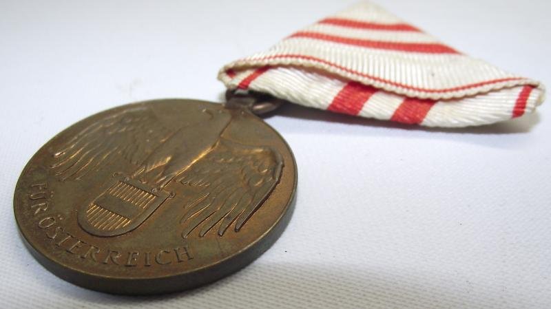 WW1 Austrian Commemorative Medal, 1914-18. — image 2