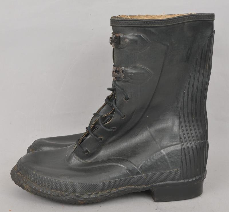 WW2 Canadian Cold Weather Rubber Boots 1944 — image 3