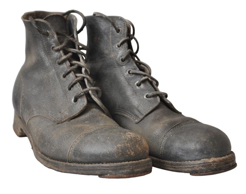 WW2 British Army Ankle Boots 1942 — image 2