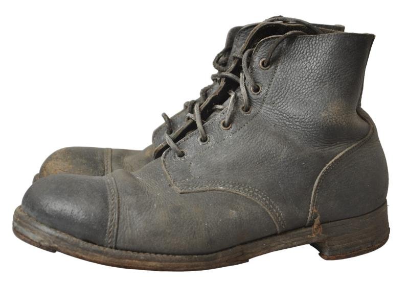WW2 British Army Ankle Boots 1942 — image 4