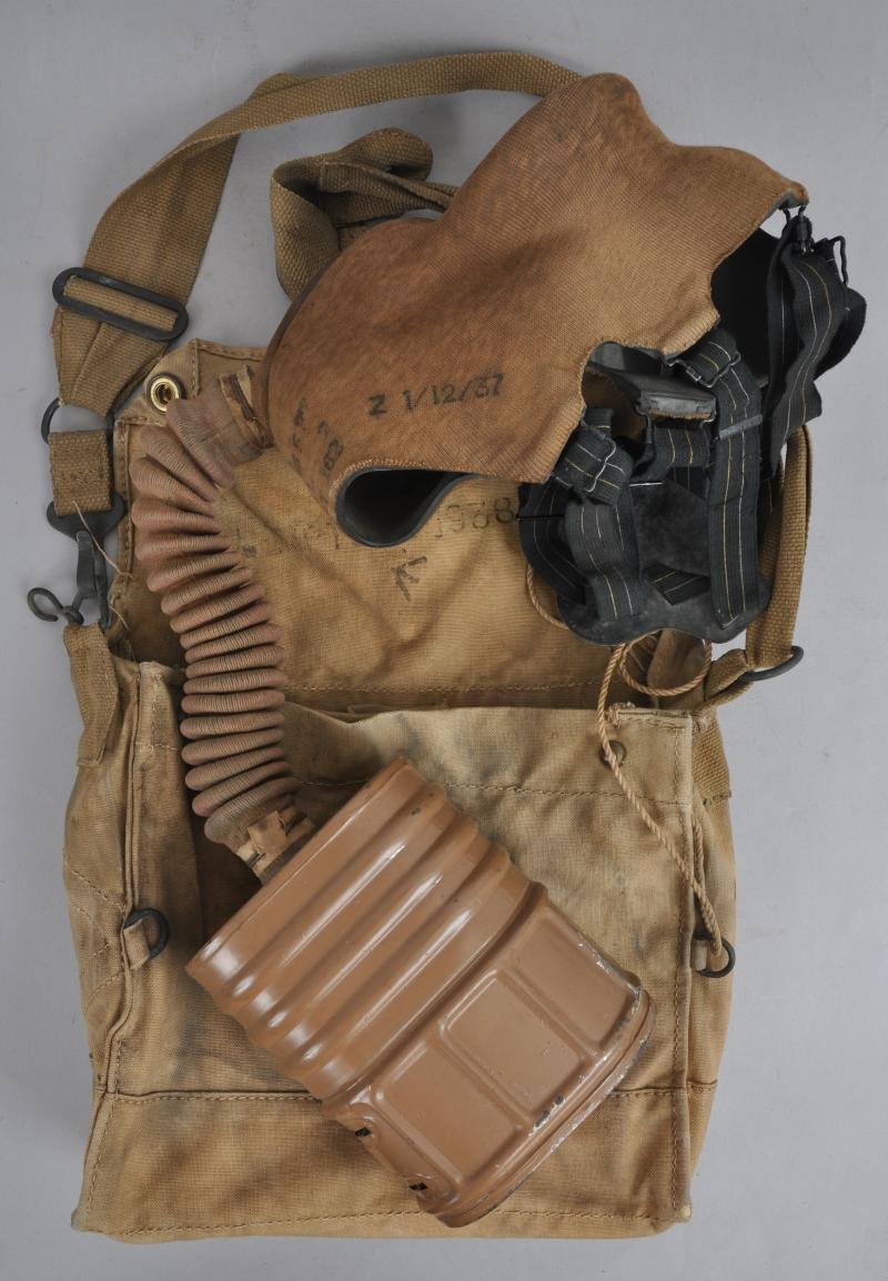 WW2 British Gas Mask 1937/38 — image 6