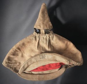 WW1 German Officers Pickelhaube Cover With Red Training Band To …
