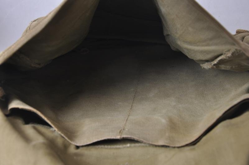 WW2 US Rubberised Fabric M36 Field Bag (Musette Bag) 1941 — image 5