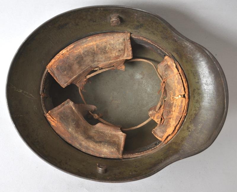 WW1 German M16 Camouflage Helmet — image 13