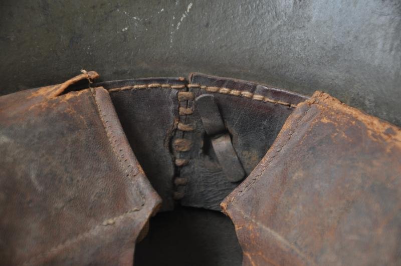 WW1 German M16 Camouflage Helmet — image 16