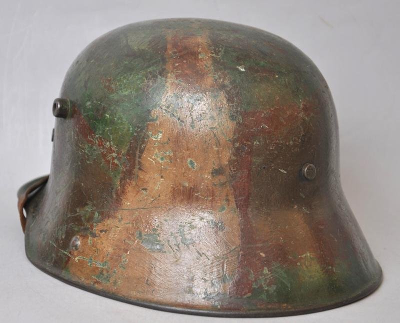 WW1 German M16 Camouflage Helmet — image 5