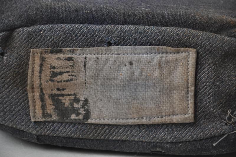 WW1 French Chasseur Waterbottle Regimentally Marked To Chasseur Regiment — image 3