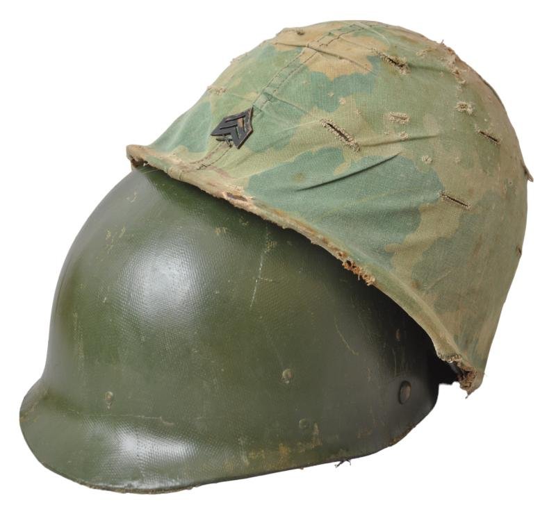 Vietnam War USMC Helmet With 'Gunny Sergeant ' Insignia To Front — image 5