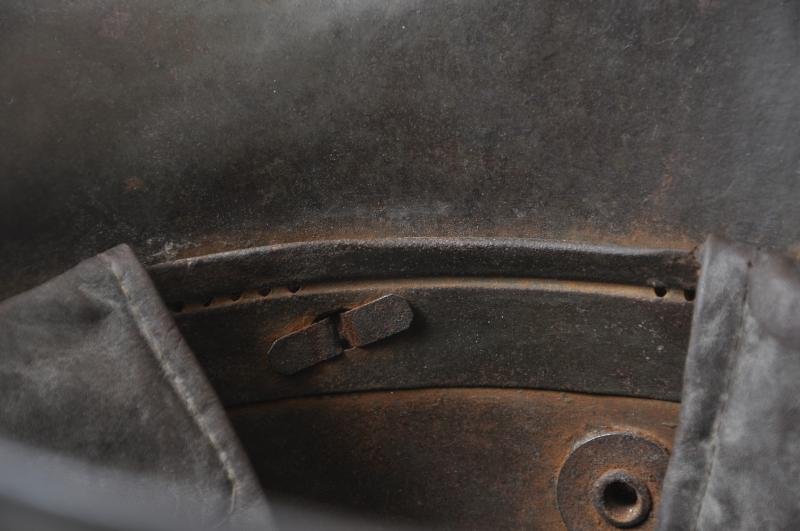 WW1 German Camouflage M17 Helmet — image 16