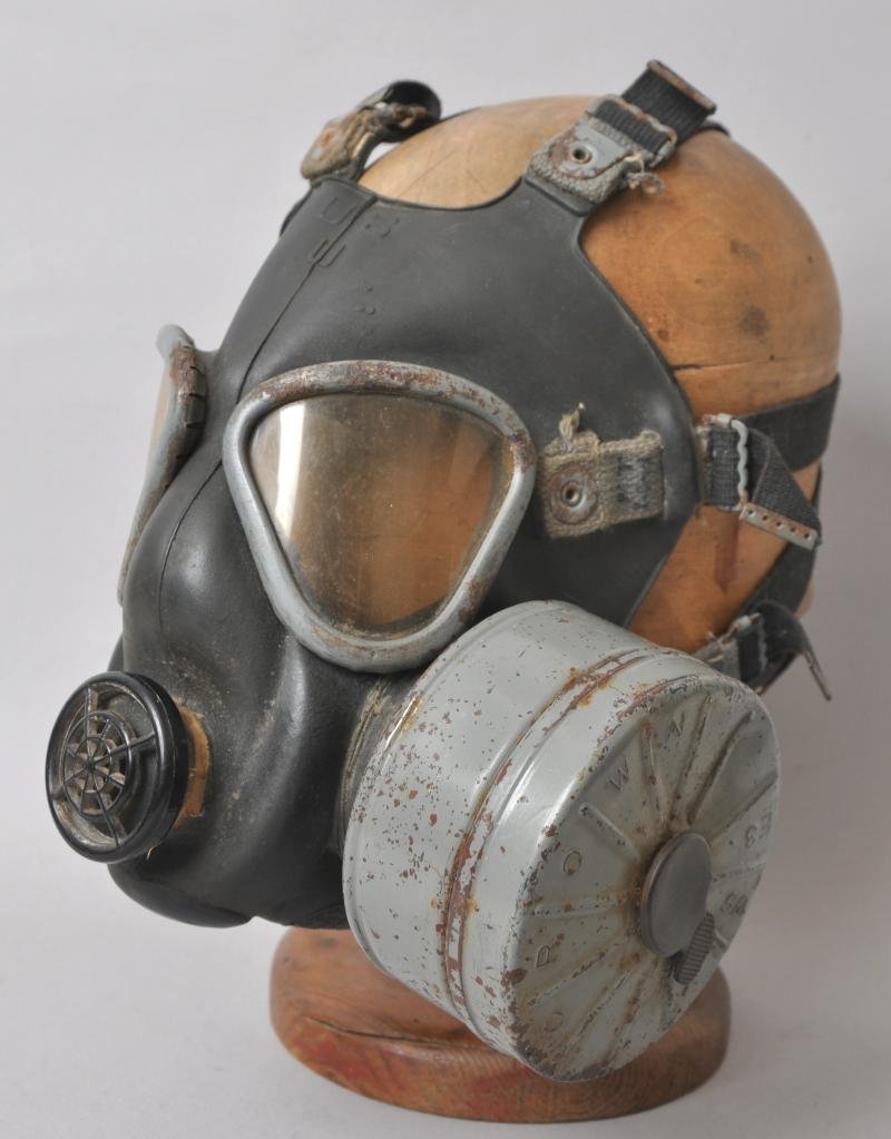 WW2 US M5 Assault Gas Mask - As Carried D-Day — image 2