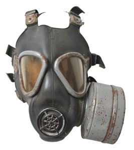 WW2 US M5 Assault Gas Mask - As Carried D-Day