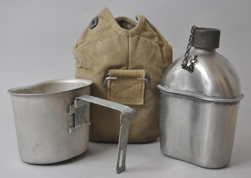 WW2 US 'BRITISH MADE' Canteen Set 1944 — image 6