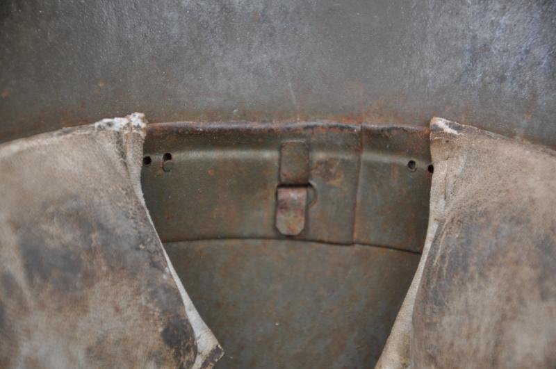 WW1 German M17 Splotch Camouflage Helmet — image 10