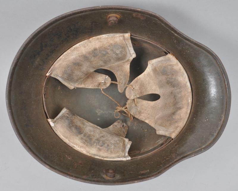 WW1 German M17 Splotch Camouflage Helmet — image 9