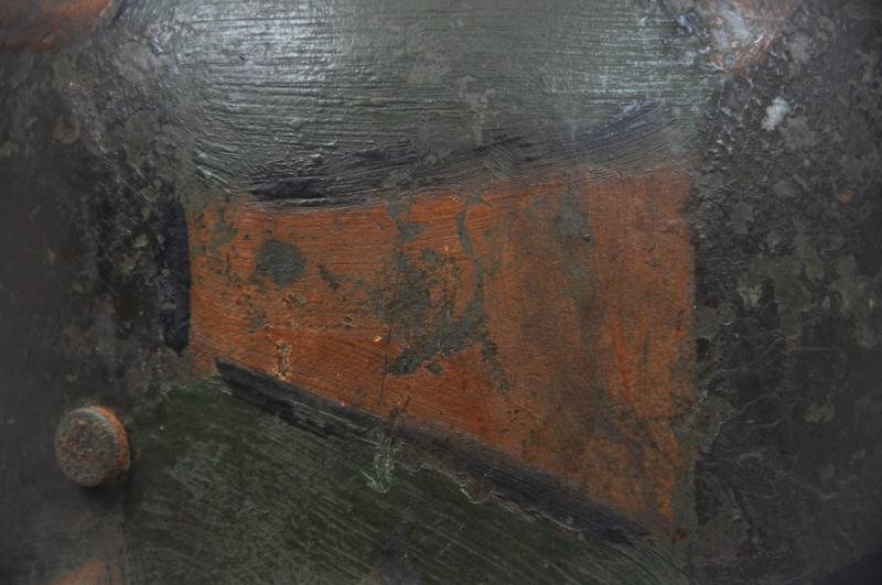 WW1 German M16 Camouflage Helmet — image 7