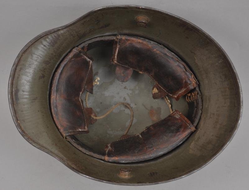 WW1 German M16 Camouflage Helmet — image 9