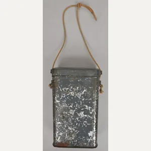 WW1 French M2 Gas Mask Tin