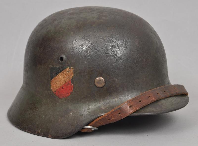WW2 German M35 Double Decal Army Helmet — image 2