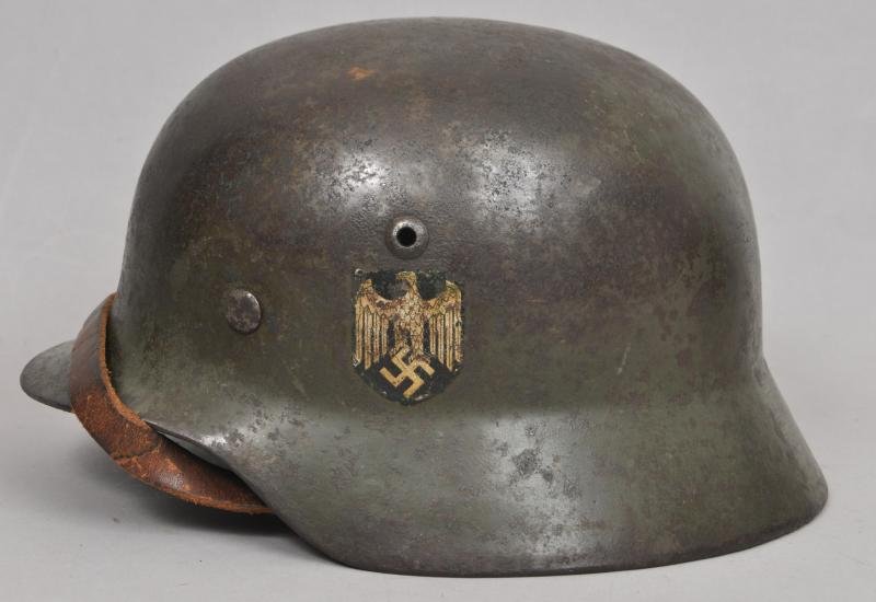 WW2 German M35 Double Decal Army Helmet — image 3