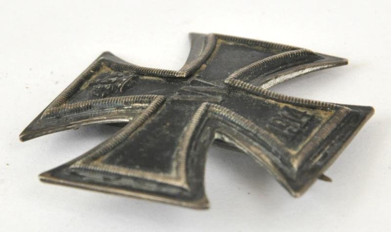 WW1 German Iron Cross First Class 1914- Third Reich Production — image 3